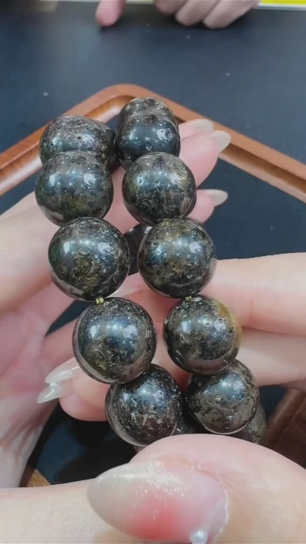 未镶嵌琥珀裸石百***选手串