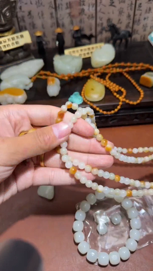 未镶嵌和田玉挂件和田玉