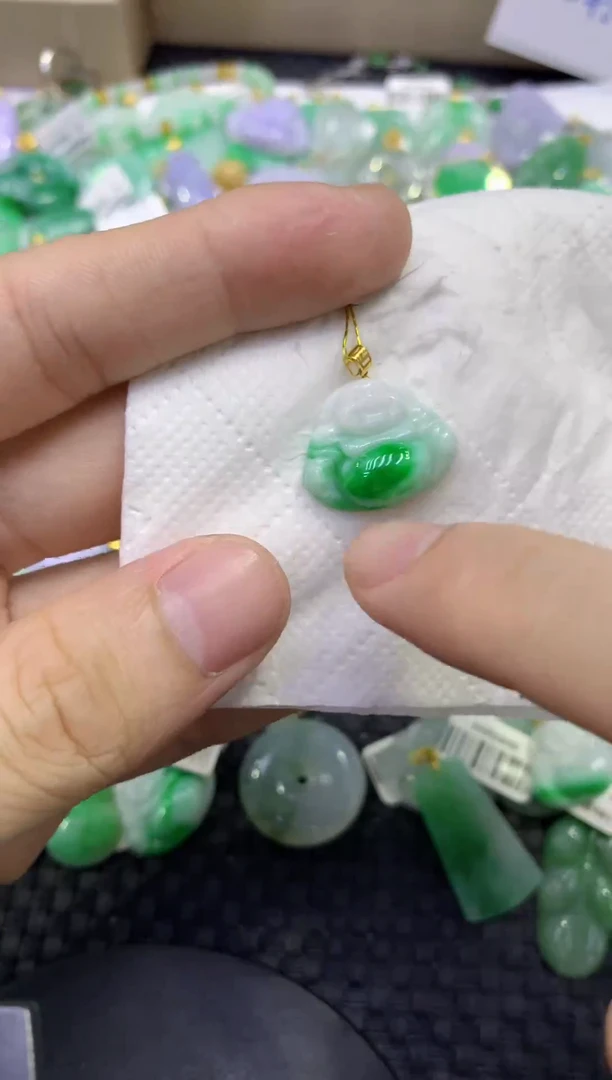 颈饰18K金镶嵌翡翠天然缅甸A货翡翠