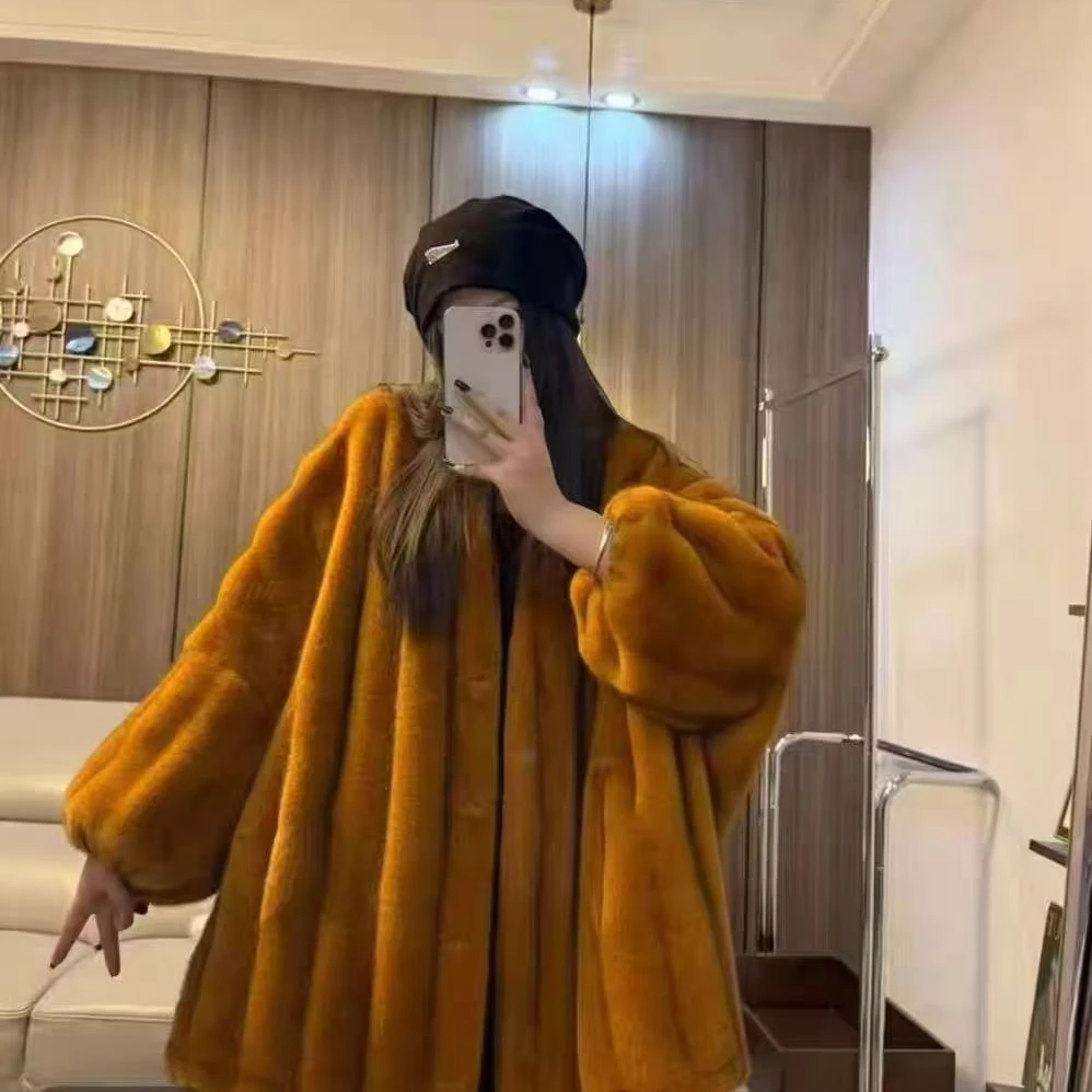 2026新款灯笼袖气质V领秋冬中长款女款设计师包袖女