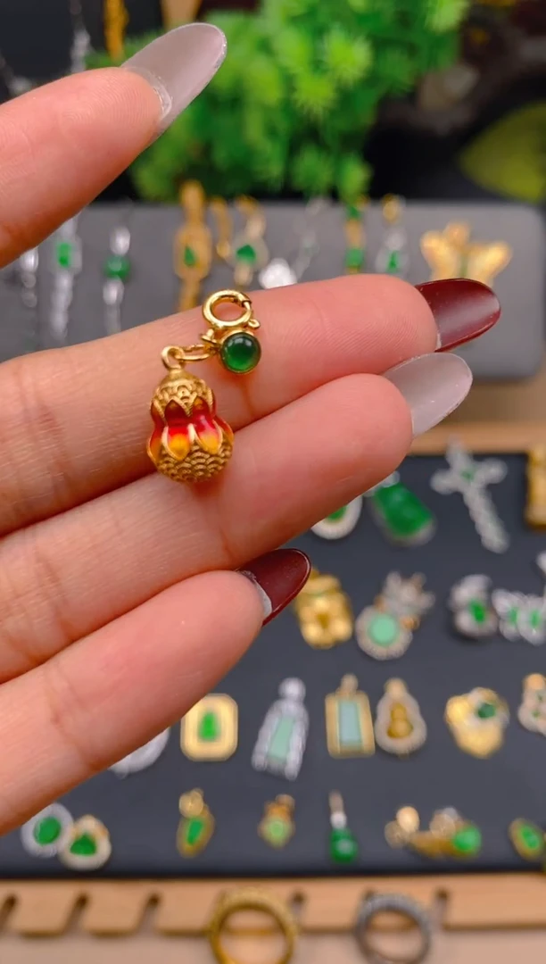 吊坠(不含链)银S925镶嵌翡翠葫芦