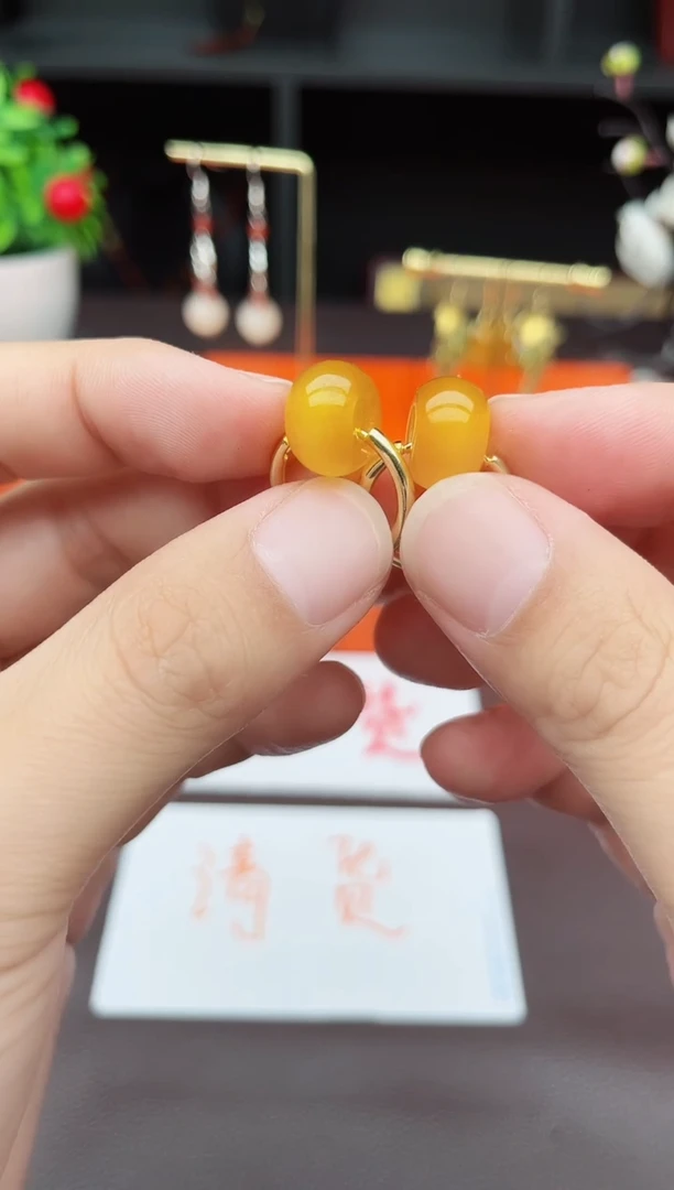 玛瑙/玉髓耳饰未镶嵌536000