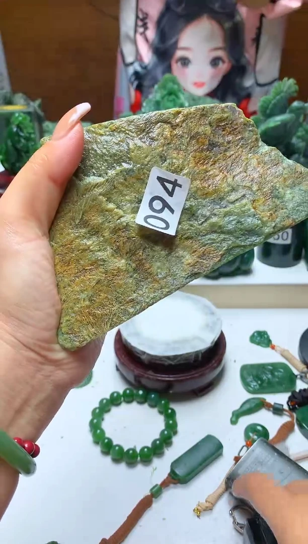 未镶嵌和田玉摆件1