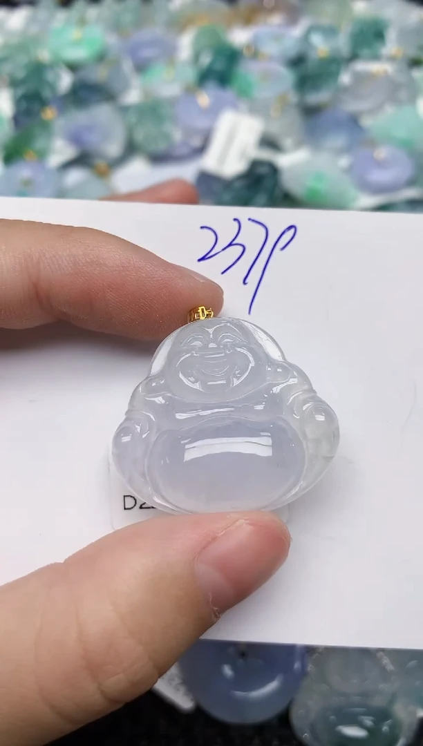 颈饰18K金镶嵌翡翠 天然缅甸A货翡翠百元以上9元证书费自理