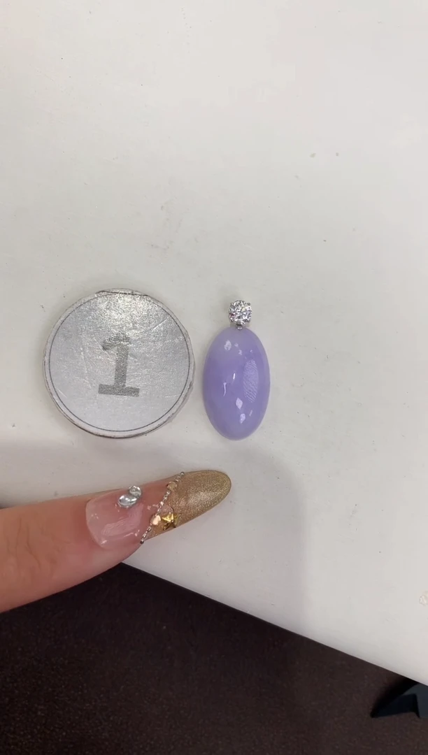 颈饰18K金镶嵌翡翠天然缅甸a货翡翠