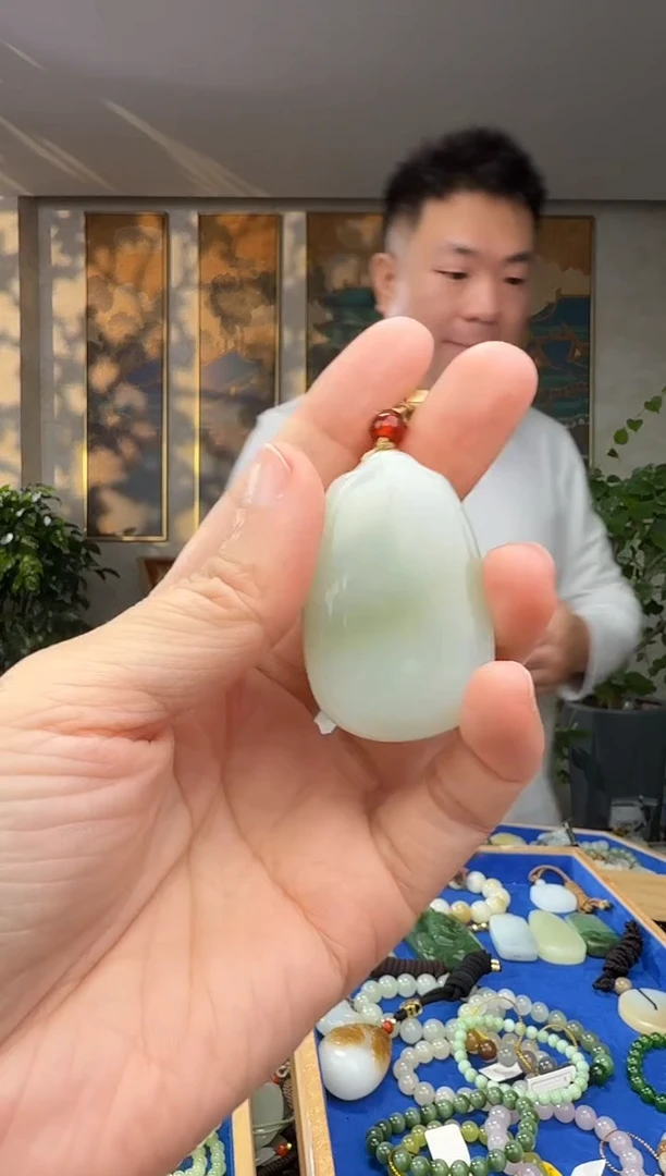 未镶嵌和田玉挂件拍一发一