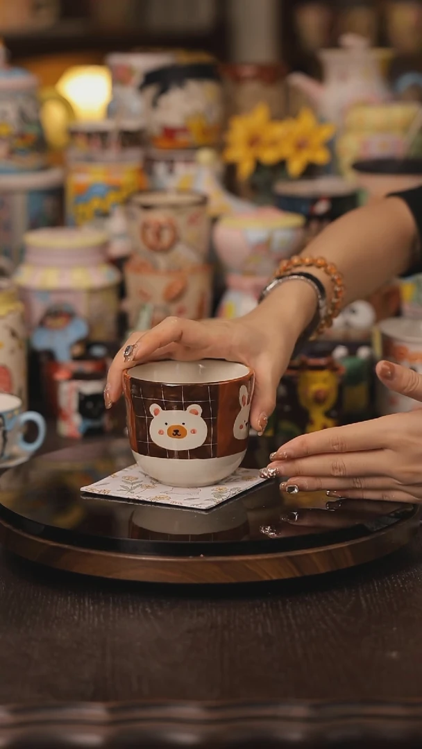 景德镇釉下彩绘设计师款式陶瓷