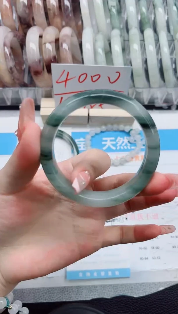 【闪购商品】石英质玉手镯未镶嵌62-56