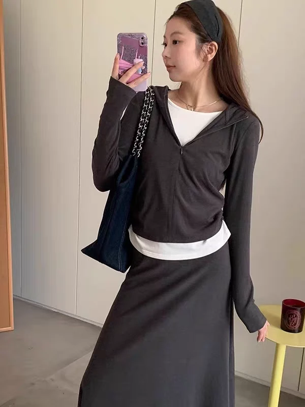 Hjie-【山野栀子】慵懒休闲秋季赫本风中长款复古显瘦套装KQ2139