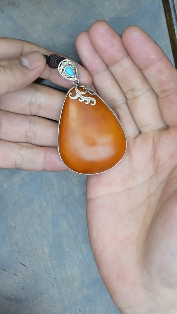 【闪购商品】琥珀裸石银S925镶嵌老蜡水滴吊坠