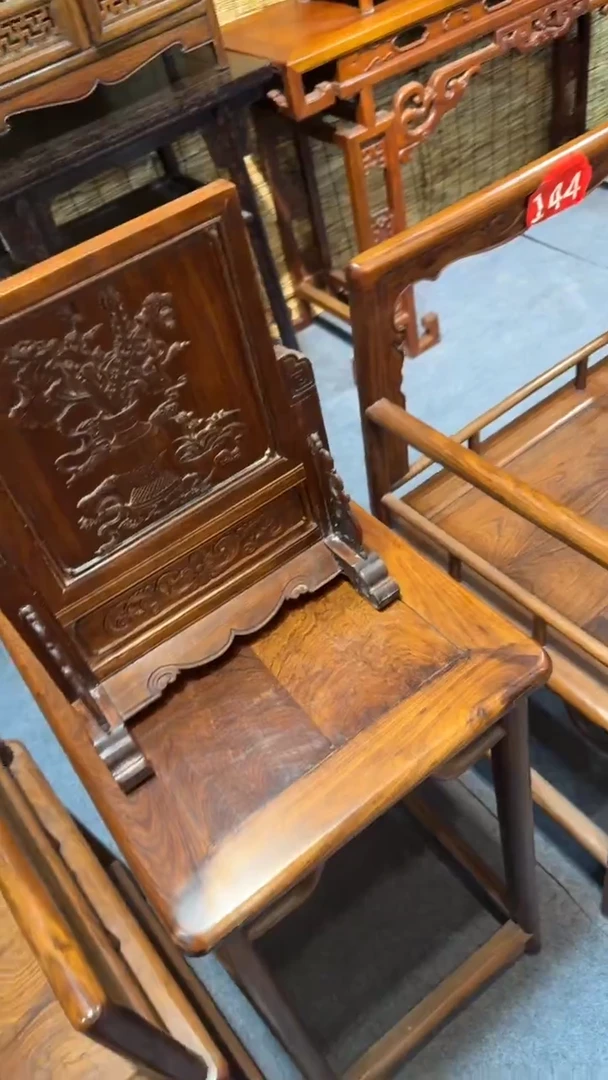 木福利            屏风