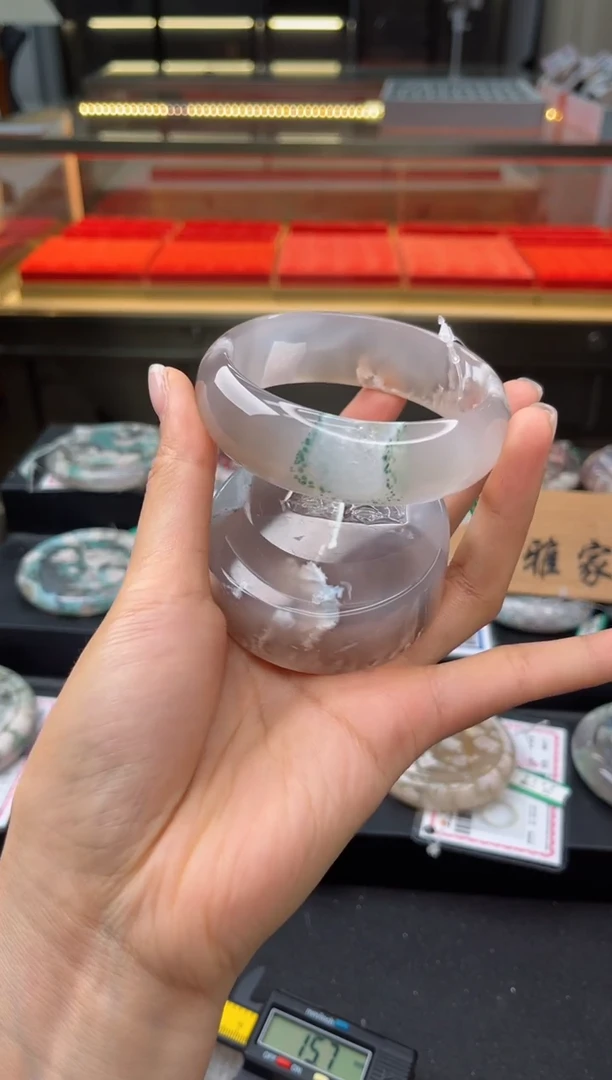 石英质玉手镯未镶嵌61圈口（赠送镯心）6751873