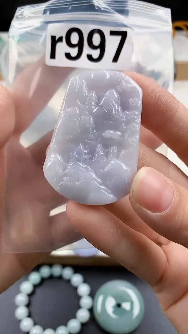 颈饰未镶嵌翡翠天然翡翠吊坠挂件