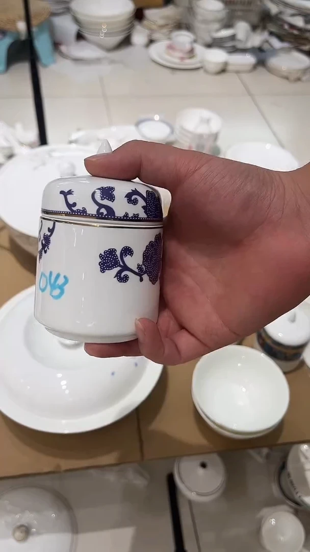 瓷小*隆达骨质瓷酒盅