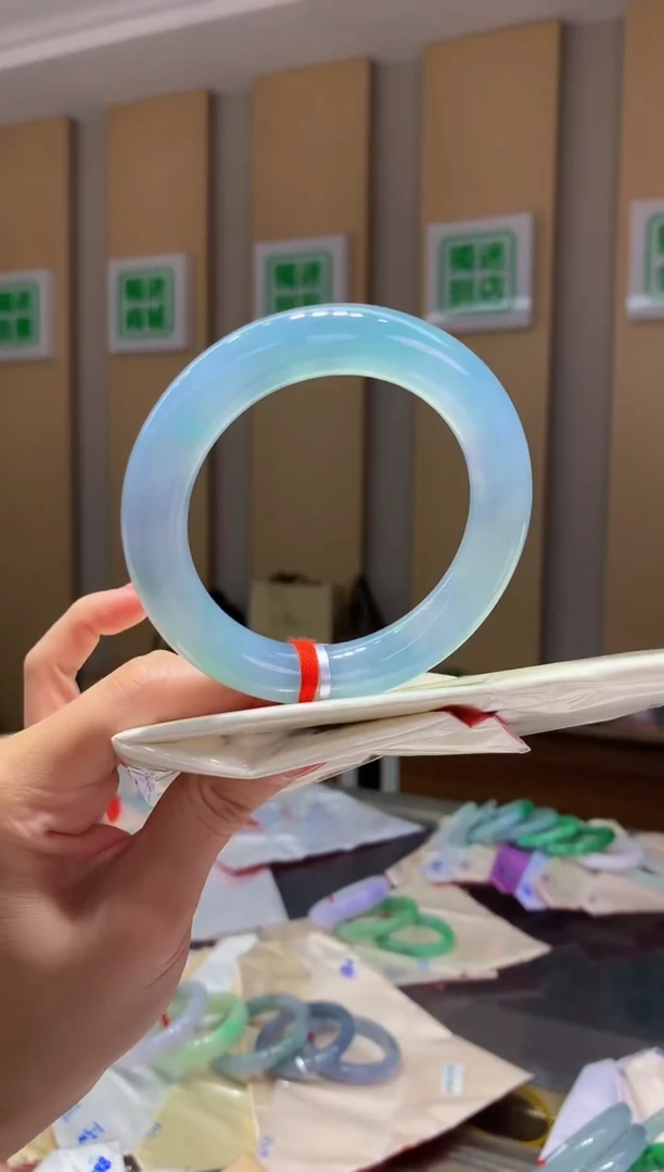 未镶嵌手镯翡翠-C94 圈口57.6
