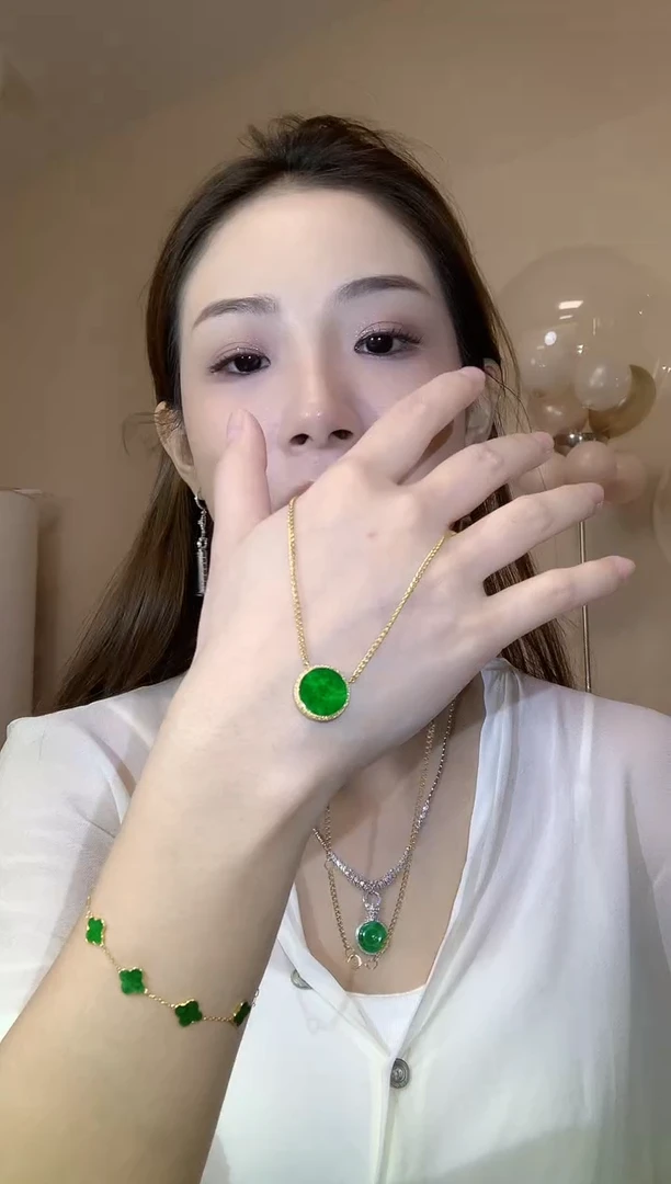 套链18K金镶嵌翡翠A1