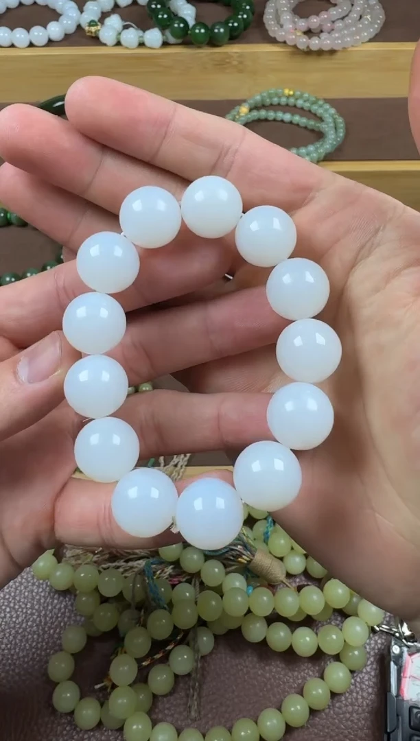 颈饰未镶嵌和田玉5