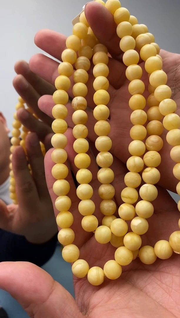 蜜蜡未镶嵌珠宝奇石假一罚十，发一件永久原价包退063