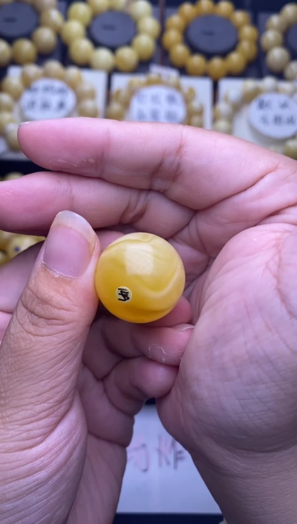 裸石琥珀未镶嵌大小姐珠宝严选99