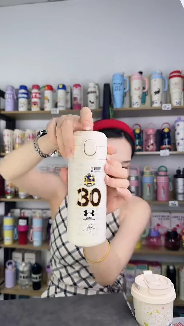 不锈钢弹跳保温杯6