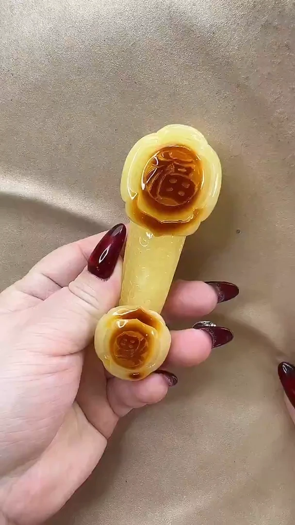 琥珀颈饰未镶嵌吊坠