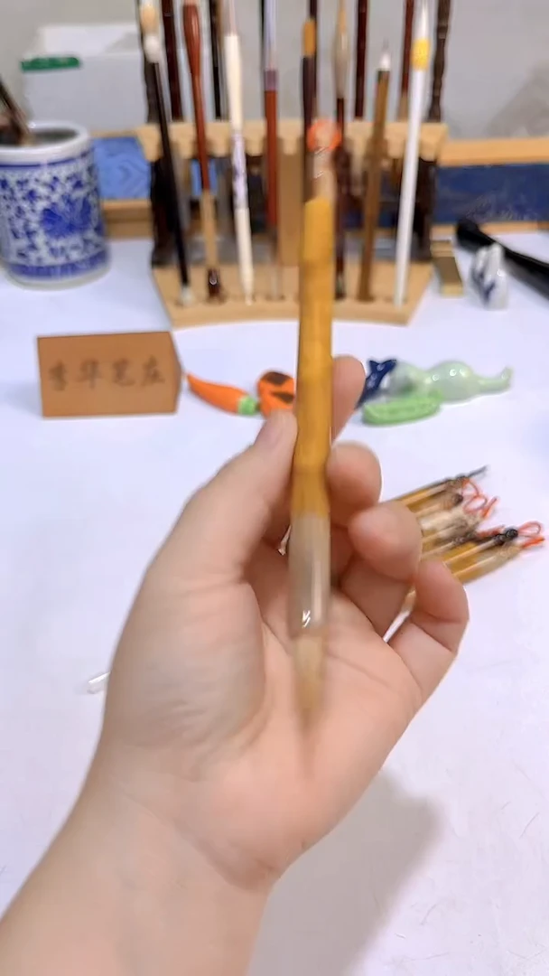 楠韵 楠木牛角杆黄狼辽尾寸楷毛笔1支