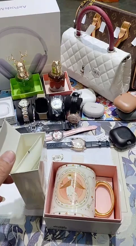 瓷片d生活的本意就是开心@@1