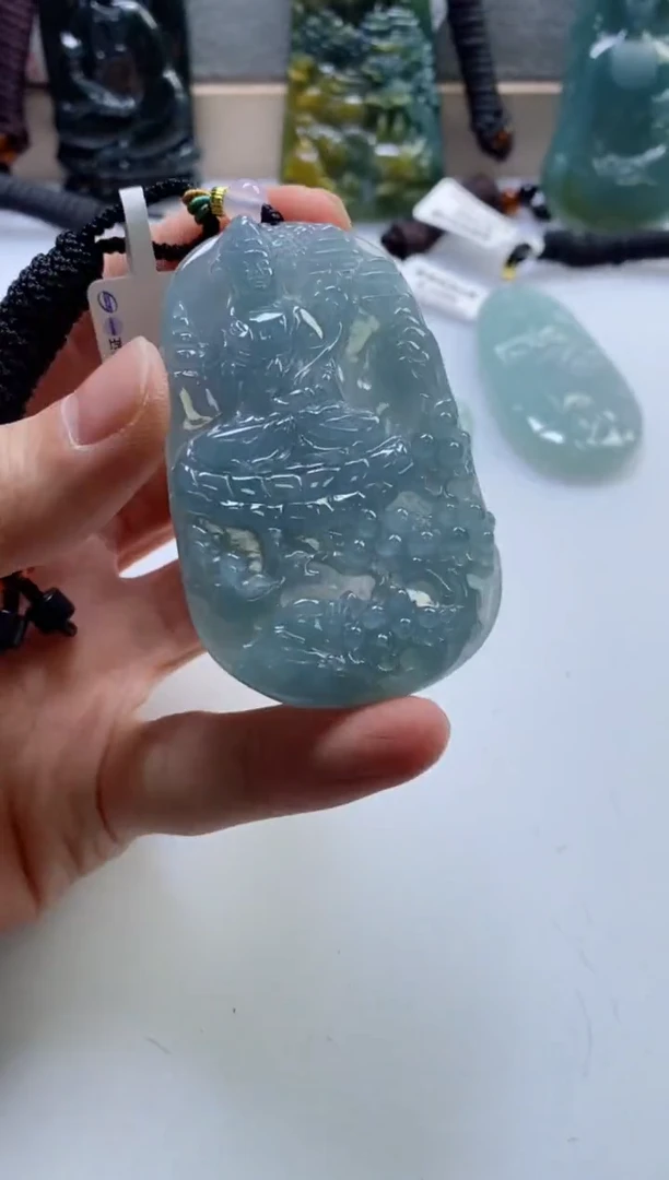 【闪购商品】翡翠挂件未镶嵌