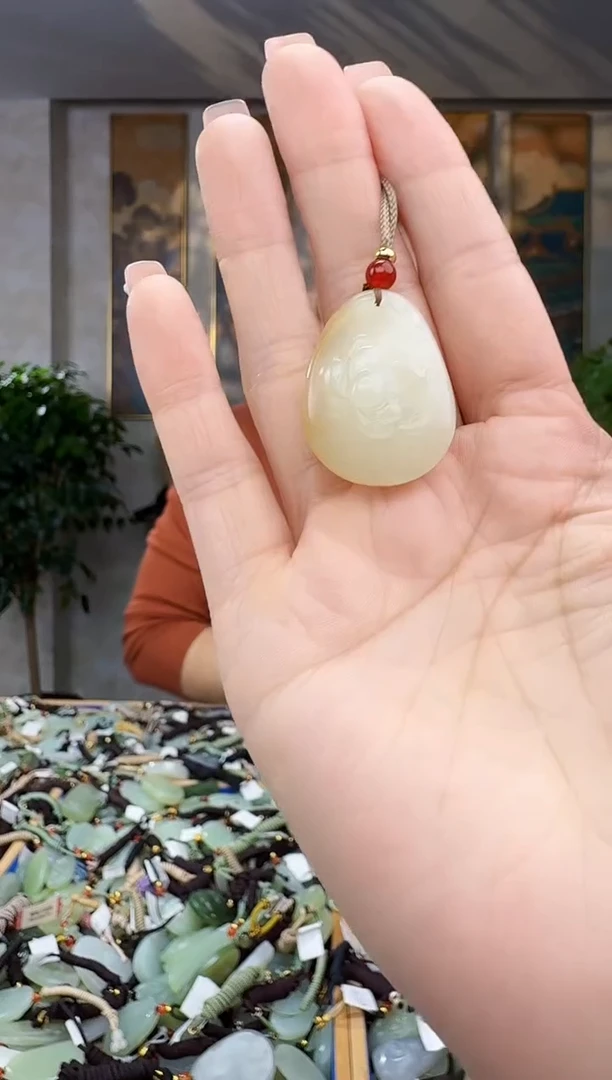 未镶嵌和田玉挂件拍一发一