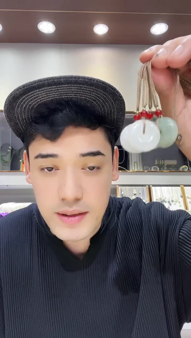 颈饰未镶嵌石英质玉小艾多样性发货拍一发一