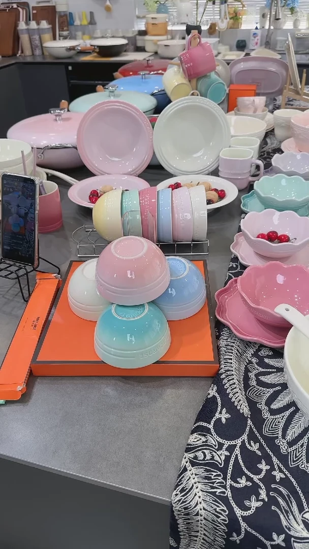 【闪购商品】瓷四色米饭碗