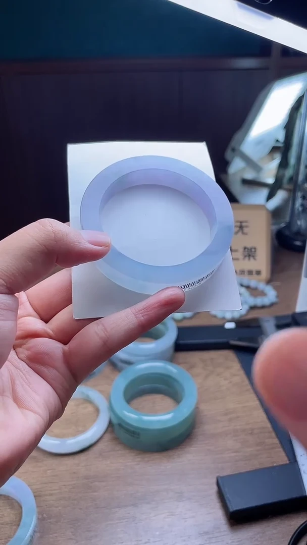 定制翡翠手镯未镶嵌定制