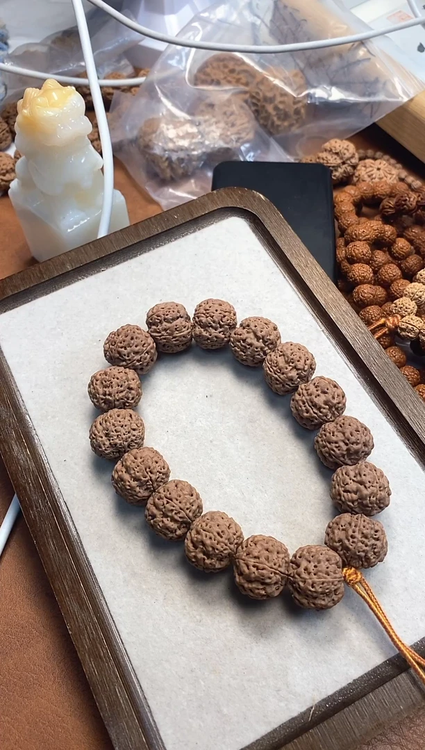 金刚菩提手串梁蜂王，梁产区！