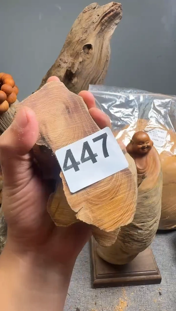 柏木（崖柏）太行陈化崖柏现切先拍！卡1.5 随机一片！（1单1片）447