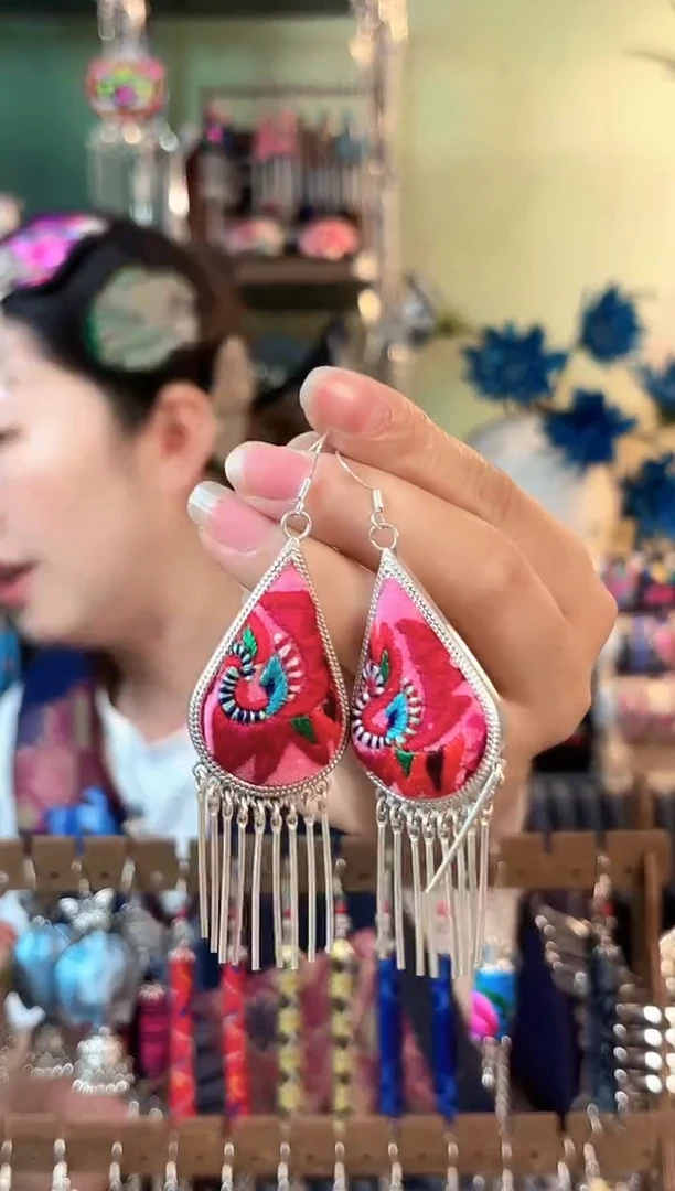 织绣彩云南阁非遗老绣605