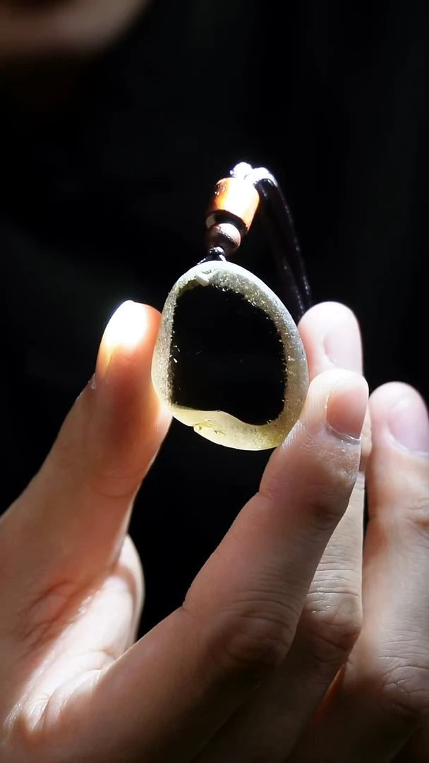 吊坠(赠链)未镶嵌水晶水晶