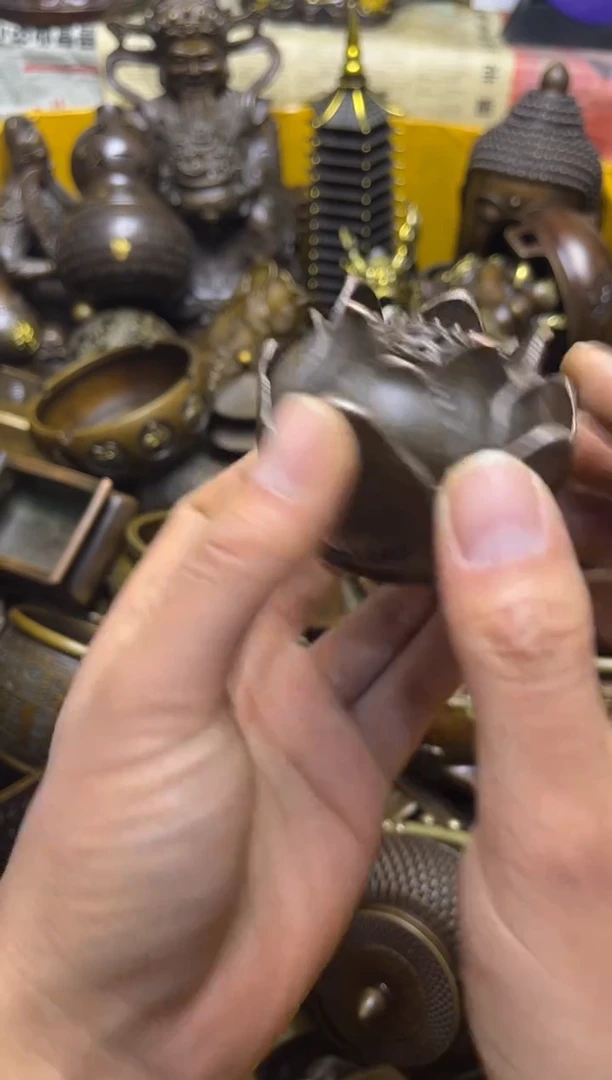 精美铜器 ，诚信经营