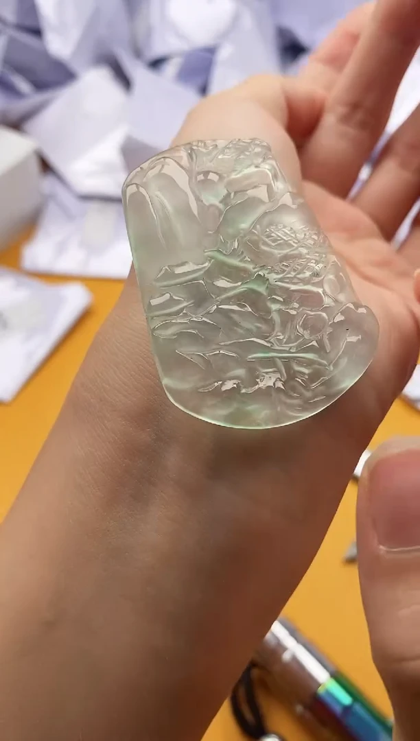 高端甄选吊坠（一物一图）3000043