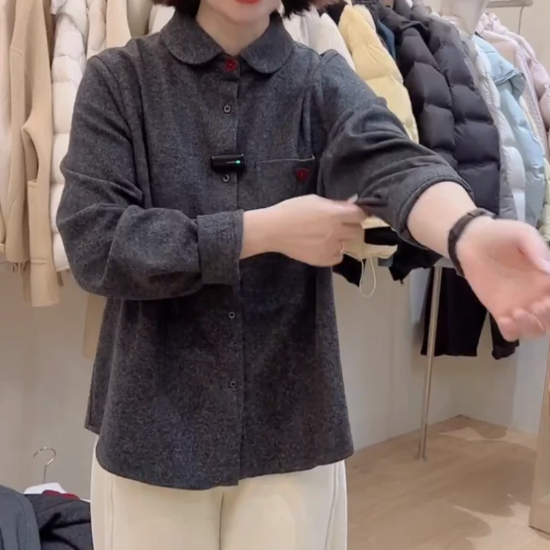 新款冬季韩系爱心扣百搭气质小圆领衬衫LK2508929