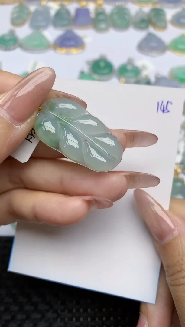 【闪购商品】翡翠颈饰18K金镶嵌天然A货翡翠 145