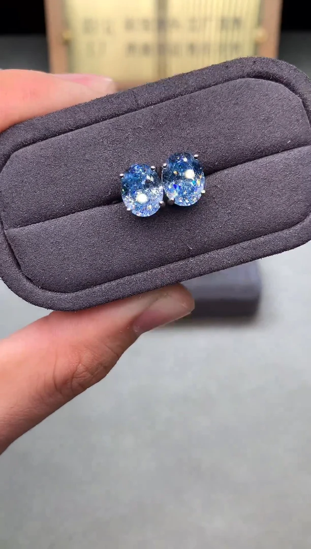 银S925镶嵌耳坠海蓝宝石2222