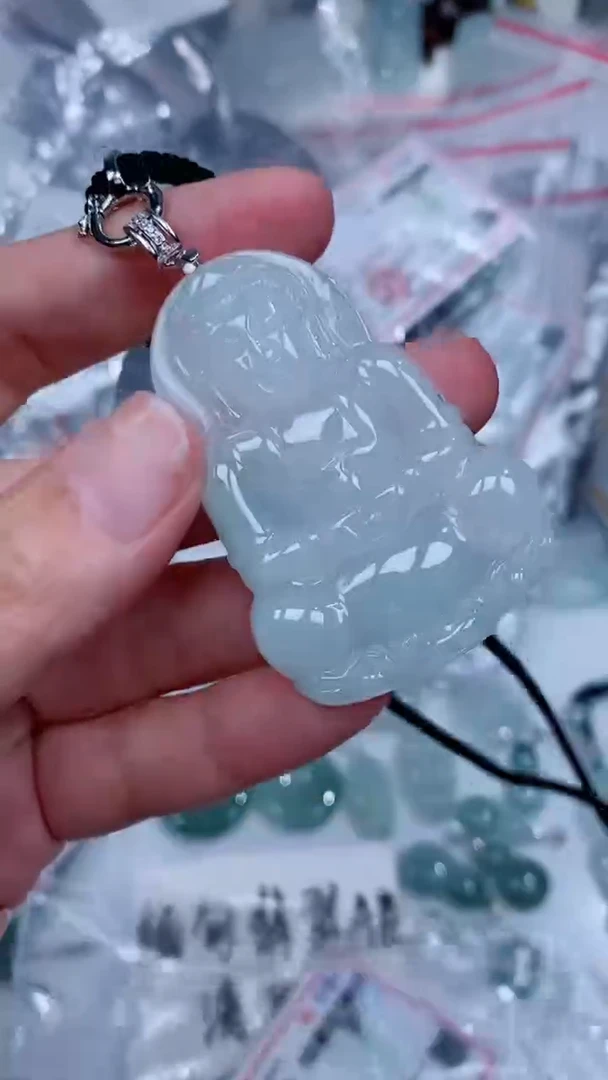 颈饰银S925镶嵌翡翠吊坠