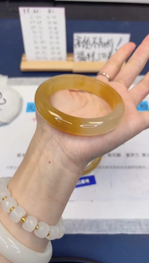 【闪购商品】石英质玉手镯未镶嵌28-财气镯-圈口57