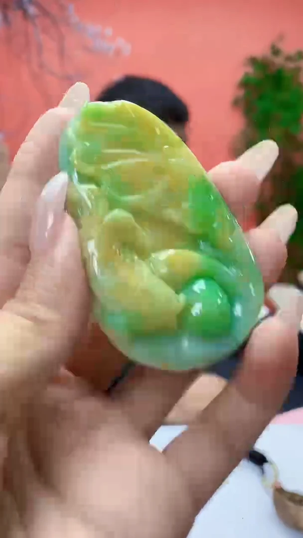 未镶嵌定制翡翠4898ty-毛货挂件196
