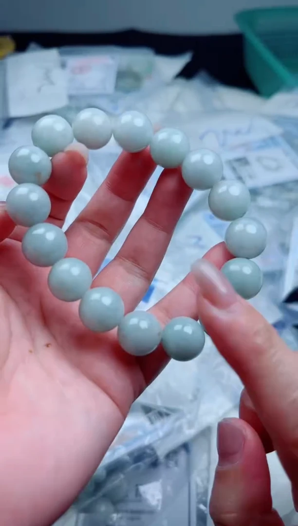 翡翠未镶嵌颈饰珠串