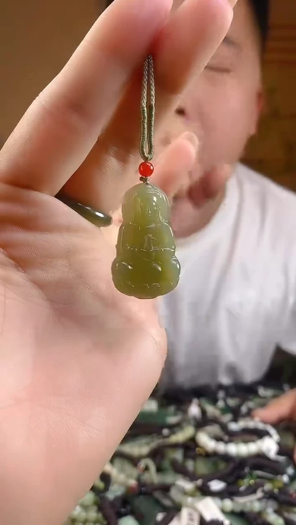 和田玉未镶嵌颈饰多样性发货，拍一发一