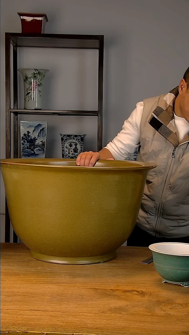 山***开景德镇手工陶瓷花盆