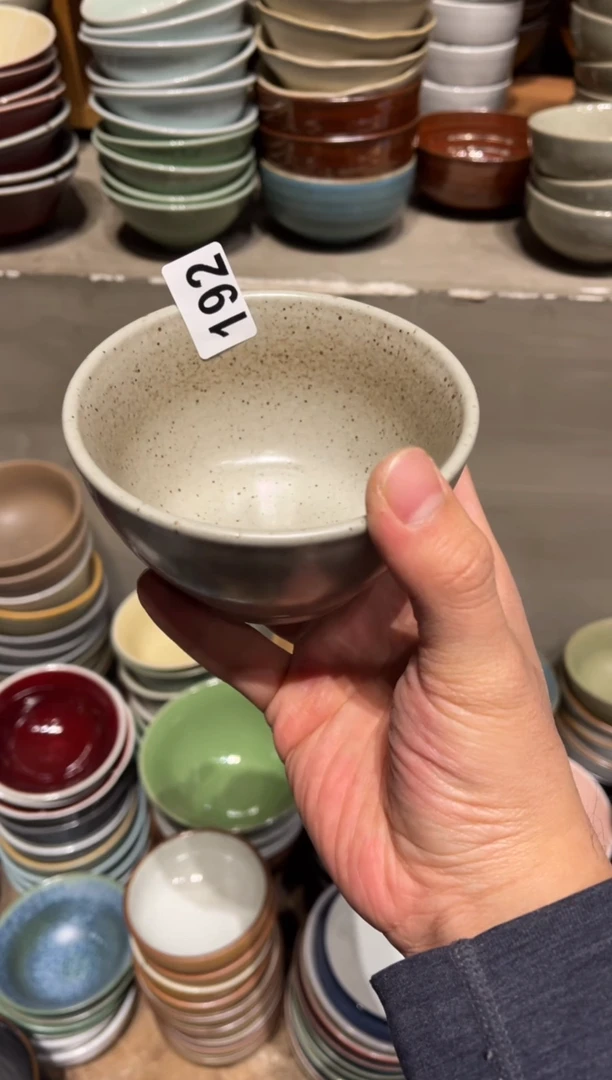 【闪购商品】瓷片192 灰麻点小碗1个