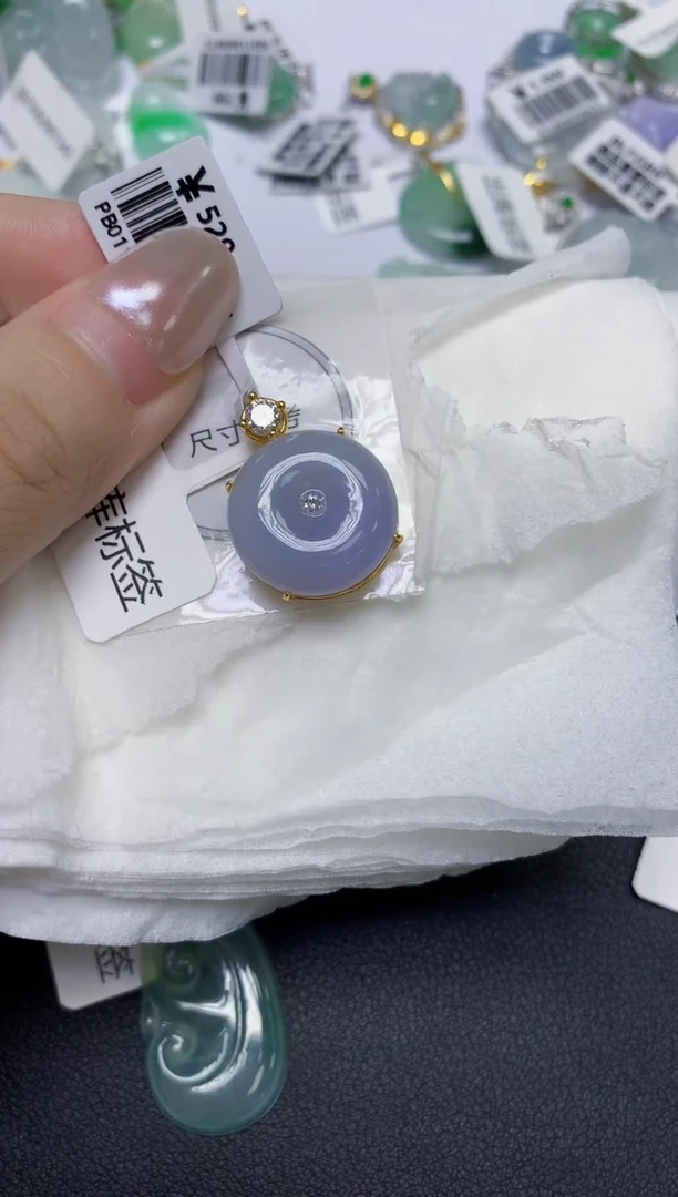 颈饰未镶嵌翡翠天然缅甸翡翠A货多样性发一件