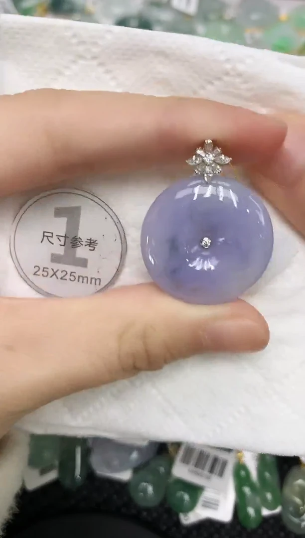 颈饰18K金镶嵌翡翠111111111